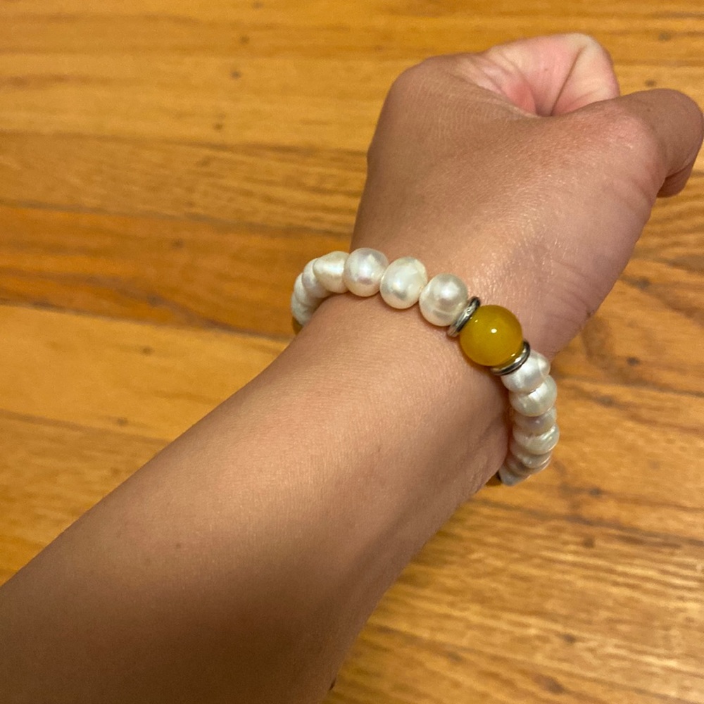 New Pearl Bracelet